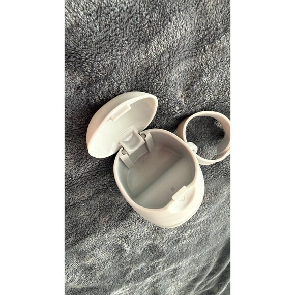 On-The-Go Dual Pacifier Holder - Picture 2 of 5